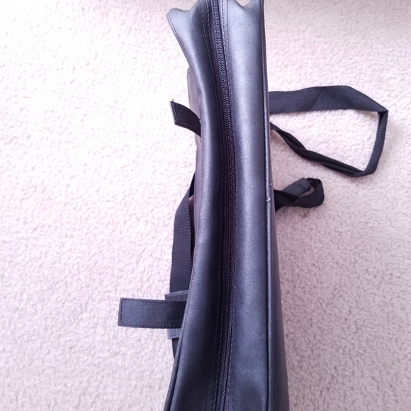 Leather Buckled Academic Messenger Shoulder Bag - Picture 15 of 16